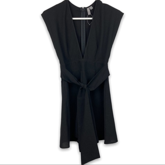 ASOS Surplice Black Romper with Sash Tie Belt   Size 2 - Picture 2 of 11